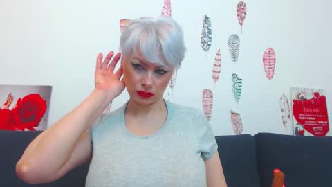 Snapshot of forever_barbie chatting on November 14, 2025, 10:40 pm Adana online show from November 14, 2025, 10:40 pm