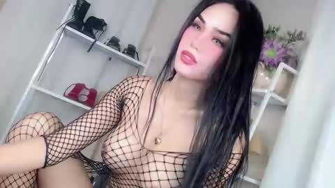 KHATRINA STACIE MARIE online show from April 13, 2026, 1:11 am