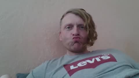 Snapshot of forgotten_lover chatting on December 13, 2024, 9:46 am forgotten_lover online show from December 13, 2024, 9:46 am