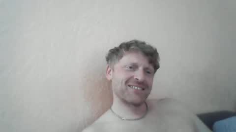 Snapshot of forgotten_lover chatting on June 22, 2026, 8:44 am forgotten_lover online show from June 22, 2026, 8:44 am