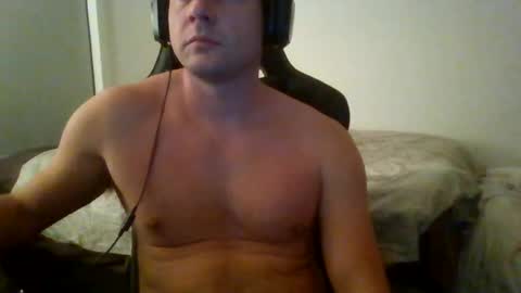 four4aces online show from June 19, 2026, 10:08 am