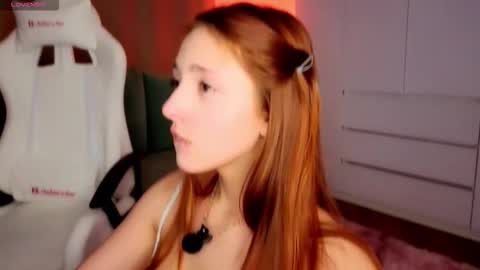 fox_muses online show from December 4, 2025, 10:18 pm