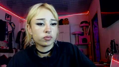 foxbunny_xd online show from June 13, 2026, 1:58 am