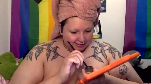 Snapshot of foxdarling96 chatting on September 16, 2025, 2:29 pm foxdarling96 online show from September 16, 2025, 2:29 pm