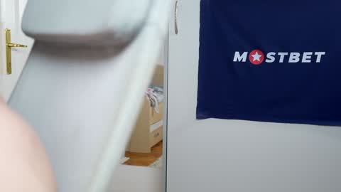 CUSTOM PHOTOS AND VIDEOS -  online show from January 12, 2025, 11:17 am