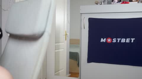 CUSTOM PHOTOS AND VIDEOS -  online show from January 23, 2025, 12:09 pm