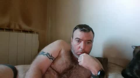 foxxx1982 online show from April 25, 2026, 11:13 am