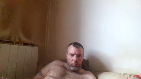 foxxx1982 online show from July 16, 2026, 11:27 am