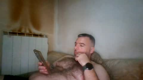 foxxx1982 online show from August 8, 2026, 11:18 pm