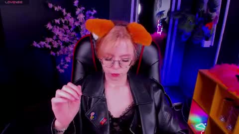Snapshot of foxxxypolly chatting on July 3, 2026, 5:25 am Polly online show from July 3, 2026, 5:25 am