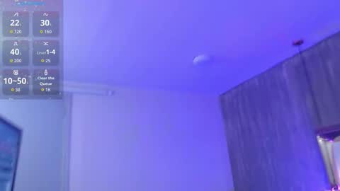 Foxxy  online show from November 10, 2025, 11:42 am