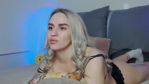 Foxy Kimmi online show from January 15, 2026, 7:02 am