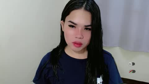 foxy_lei online show from November 18, 2025, 11:37 pm