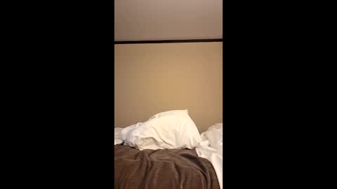 Snapshot of foxyanjel chatting on April 10, 2026, 3:39 pm foxyanjel online show from April 10, 2026, 3:39 pm