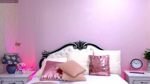 Clarisee online show from March 23, 2026, 6:23 pm