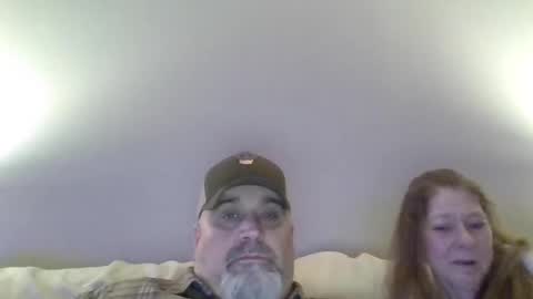 Snapshot of foxyfang chatting on January 8, 2025, 4:02 am foxyfang online show from January 8, 2025, 4:02 am