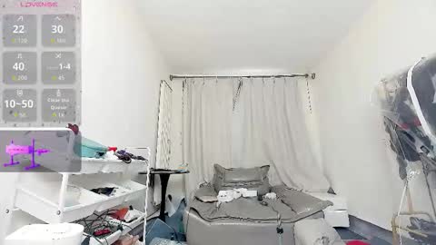 yiyi online show from February 28, 2026, 8:04 am