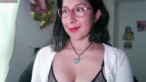 Malishka online show from July 17, 2026, 10:58 pm