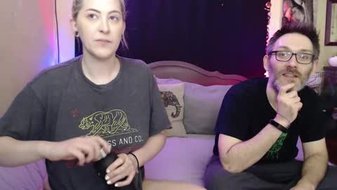 Mallory Koxx online show from November 28, 2025, 9:23 am