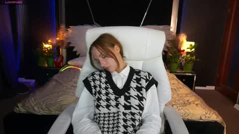 Snapshot of foxymayy chatting on April 20, 2026, 1:14 pm Maya online show from April 20, 2026, 1:14 pm