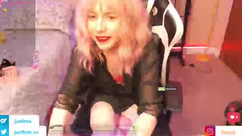 Fran  online show from February 28, 2025, 4:53 pm