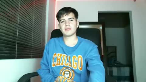 franccesco_699 online show from January 12, 2025, 2:24 am