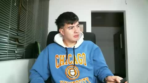 franccesco_699 online show from October 13, 2025, 6:02 am