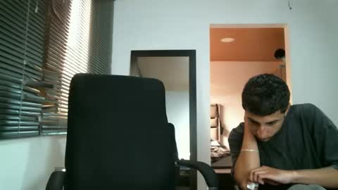 franccesco_699 online show from October 14, 2025, 5:36 pm