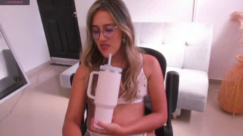 Francesca online show from January 18, 2025, 8:19 pm