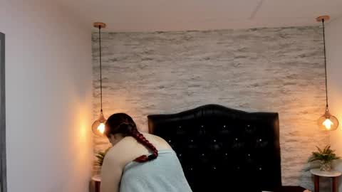 Snapshot of francesca_bbw chatting on May 3, 2026, 2:50 am online show from May 3, 2026, 2:50 am
