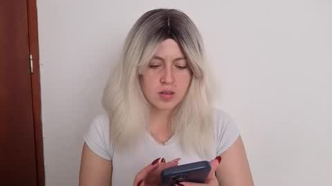 Francesca online show from February 18, 2026, 9:00 pm