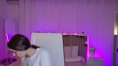 Francesca online show from June 2, 2026, 9:11 am