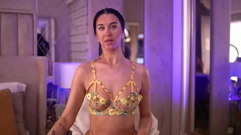 Snapshot of francescadante chatting on March 13, 2026, 6:53 am francescadante online show from March 13, 2026, 6:53 am