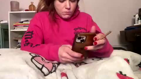 francescafey online show from December 22, 2025, 1:13 am