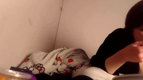 francescafey online show from April 26, 2026, 5:05 am