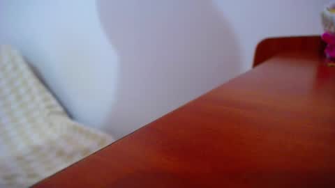 franceskcaa online show from March 8, 2025, 9:39 am