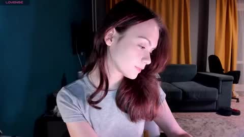 Snapshot of francheskavvv chatting on March 3, 2026, 12:55 pm Eva online show from March 3, 2026, 12:55 pm