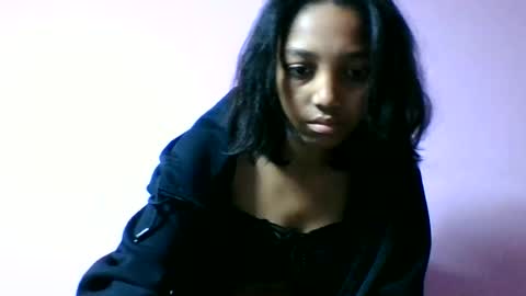 Snapshot of francia333068 chatting on June 17, 2026, 4:52 pm francia333068 online show from June 17, 2026, 4:52 pm