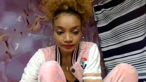Snapshot of francinoli chatting on June 25, 2026, 5:12 am Francinoli online show from June 25, 2026, 5:12 am