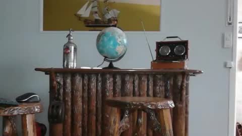 Snapshot of francky34300 chatting on December 18, 2024, 10:51 am yogapants online show from December 18, 2024, 10:51 am