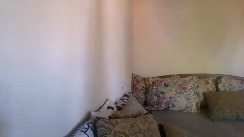 Snapshot of francoisee chatting on April 14, 2026, 7:14 am Hamie Sexy online show from April 14, 2026, 7:14 am