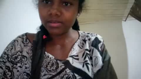 Snapshot of francoisee chatting on July 23, 2026, 2:26 pm Hamie Sexy online show from July 23, 2026, 2:26 pm