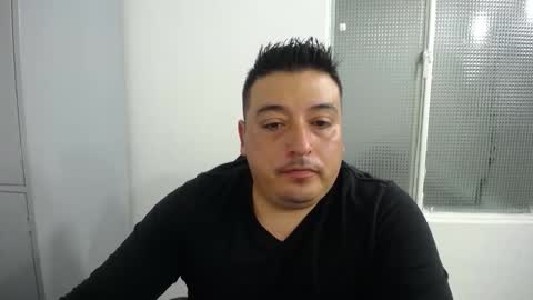 Juan online show from November 26, 2025, 3:40 am