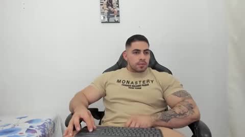 frank_foxx1 online show from January 13, 2026, 2:50 am