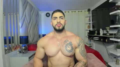 frank_foxx1 online show from April 22, 2026, 2:58 am