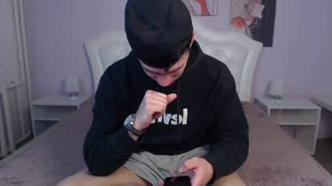 Frank online show from December 15, 2024, 3:02 am