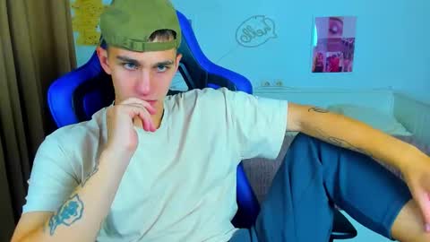 Frank online show from September 18, 2025, 4:47 am