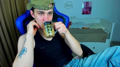 Frank online show from April 5, 2026, 4:31 am