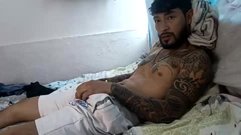frankdanielsmolano online show from April 23, 2026, 3:25 pm