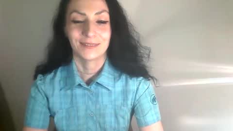 frankieteasing online show from December 20, 2024, 7:17 pm